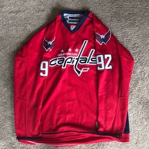 Kuznetsov Capitals Jersey